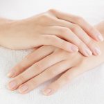 Phương pháp chăm sóc da tay mịn màng trong thời tiết hanh khô hiệu quả